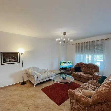 Apartment Lovely