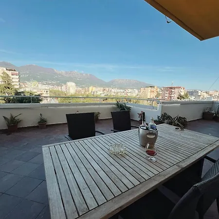 Apartment Lovely Tirana