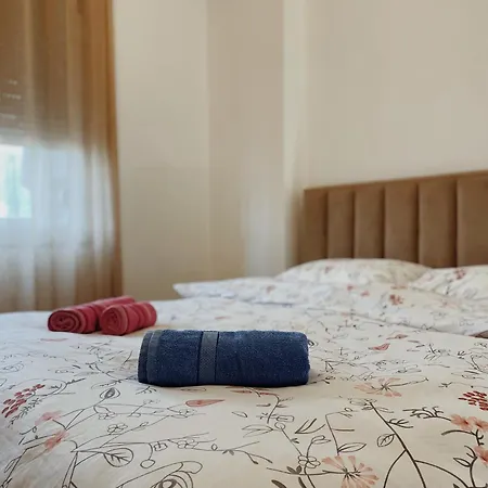 Lovely Apartment *