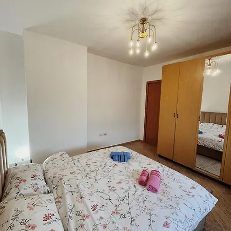 Lovely Apartment Tirana
