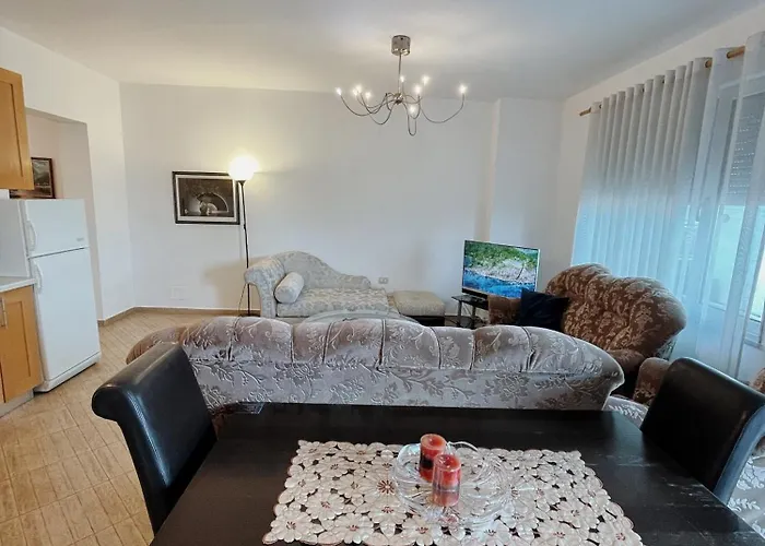 Lovely Apartment Tirana